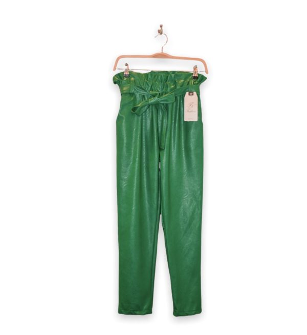 Πράσινο παντελόνι δερματίνη με σούρα στη μέση